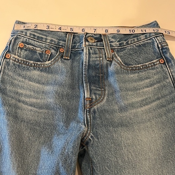 Levi’s Premium Denim Wedgie High Rise 24 - Picture 4 of 16